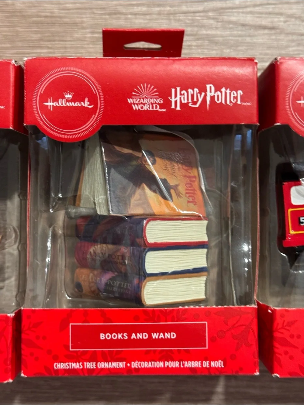 Hallmark Harry Potter Red Collectible Ornament Set - Hogwarts Express & Crest